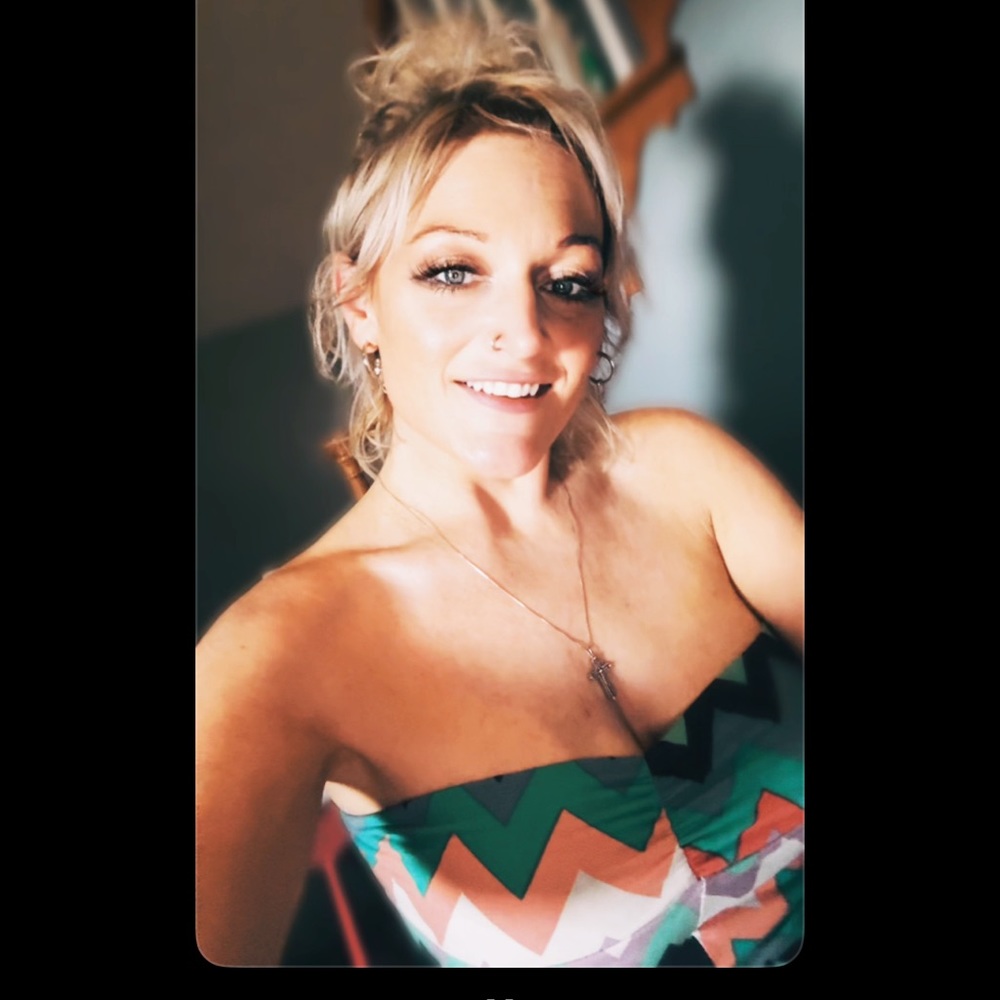Meet your Posher, Tara